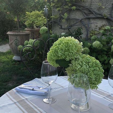 Lulu En Provence Bed & Breakfast L'Isle-sur-la-Sorgue Exterior photo